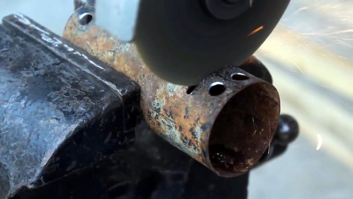 Как сделать бесплатный вибратор для бетона из автомобильного амортизатора