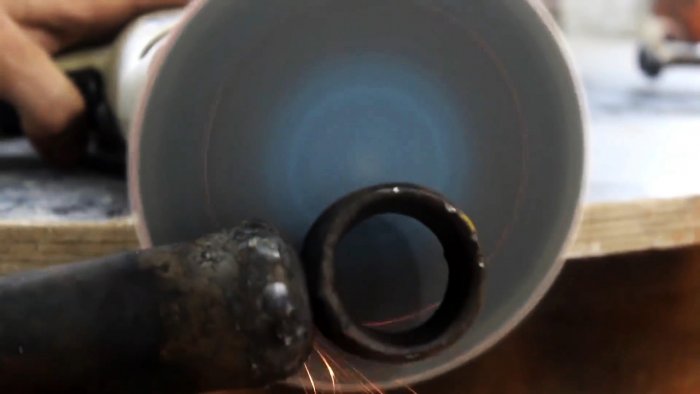 Как сделать бесплатный вибратор для бетона из автомобильного амортизатора