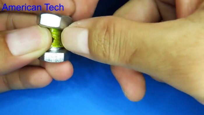 Как сделать высокооборотистый двигатель из болта и гайки