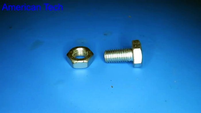 Как сделать высокооборотистый двигатель из болта и гайки