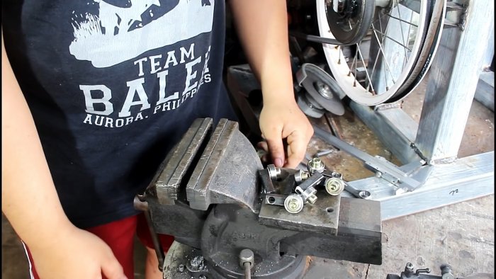 Как из велосипедных колес сделать ленточную пилу