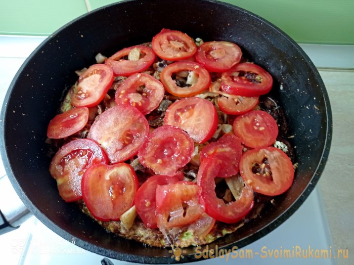 Кабачковая пицца на сковороде