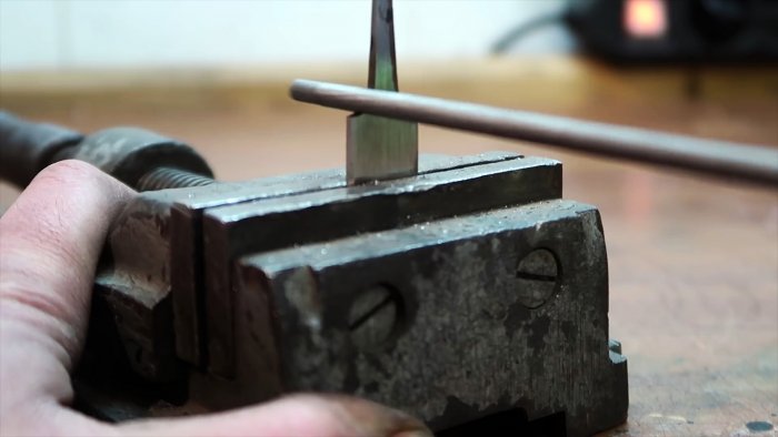 Как выковать резак из шарика подшипника