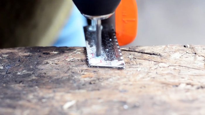 Как из пильного диска сделать надежный бур с накладными лезвиями