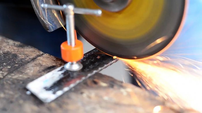 Как из пильного диска сделать надежный бур с накладными лезвиями