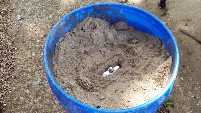 Самый простой способ отливки алюминиевых барашковых гаек без муфельной печи нарезки резьбы и прочих трудностей