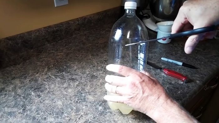 Прощайте осы Покажу как сделать ловушку из бутылки и забыть про ядовитых насекомых