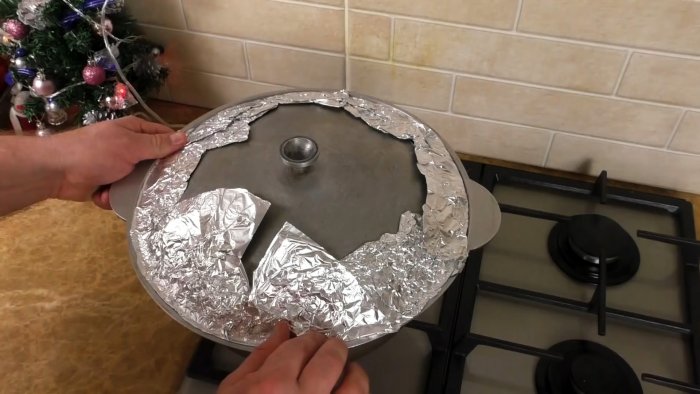 С покупной даже не сравнится Как закоптить скумбрию в квартире на обычной плите