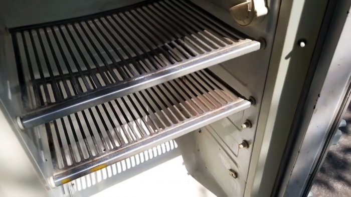 Сколько металлолома можно получить из старого советского холодильника