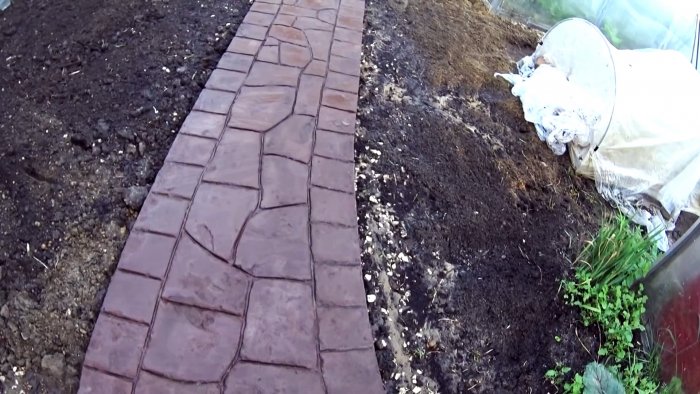 Бетонная садовая дорожка под камень своими руками это не сложно