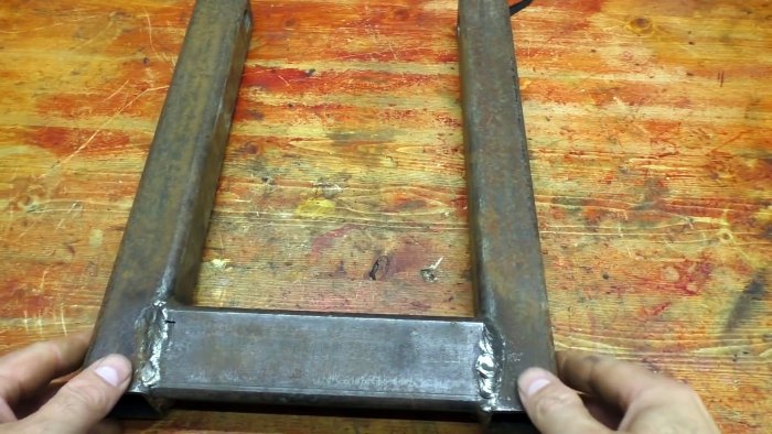 Как вытащить бетонный столб домкратом