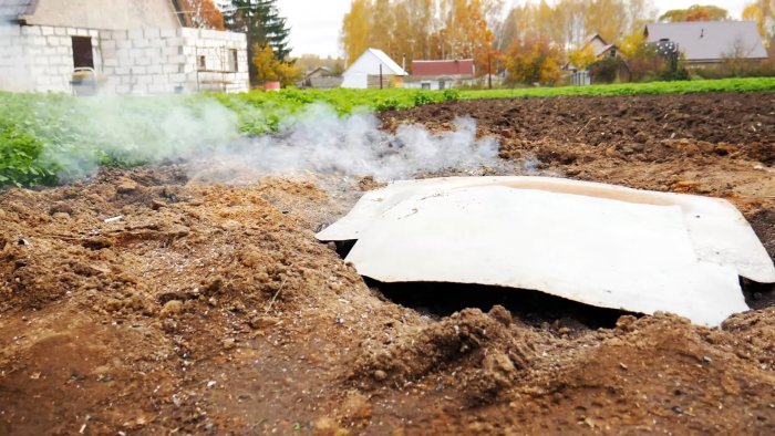 Как запечь 5 кг мяса в яме одним куском