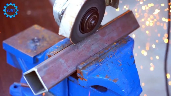 Удобное приспособление из тормозной колодки для сварки труб под прямым углом