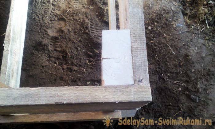 Удобный и простой верстак для торцовки досок