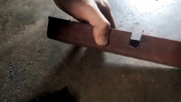 Как сделать простейший съемник для подшипника за 5 минут