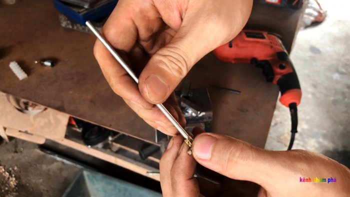 Как уменьшить диаметр стального прута без токарки