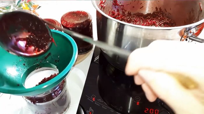 Универсальная заготовка из свеклы на зиму которой всегда мало