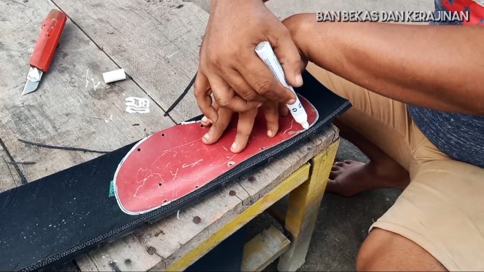 Как из старой покрышки сделать вечные шлепки