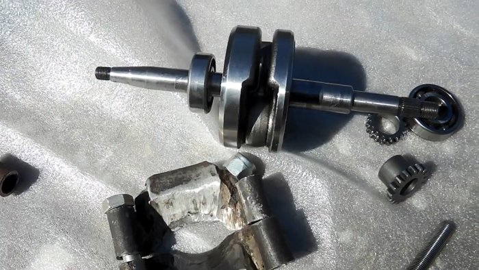 Как снять вплотную посаженный подшипник коленвала