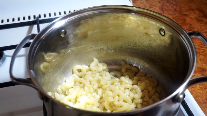 3 яйца макароны и 10 минут на сытный ужин