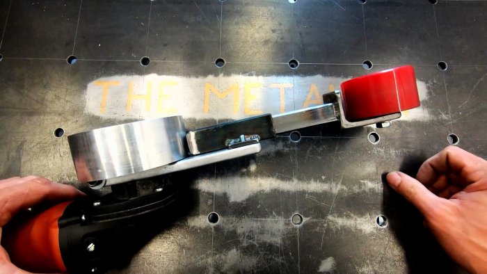 Более функционального станка из болгарки вы вряд ли увидите