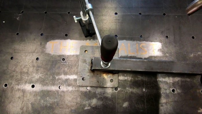 Более функционального станка из болгарки вы вряд ли увидите