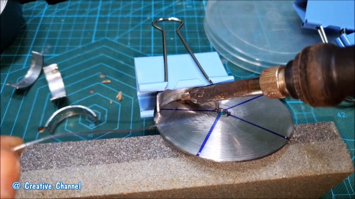 Как из консервных банок сделать мощную помпу на двух моторах