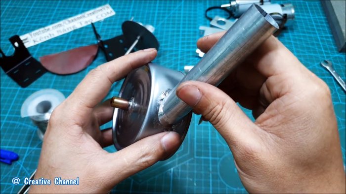 Как из консервных банок сделать мощную помпу на двух моторах