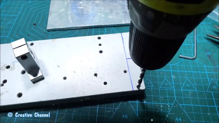 Как из консервных банок сделать мощную помпу на двух моторах