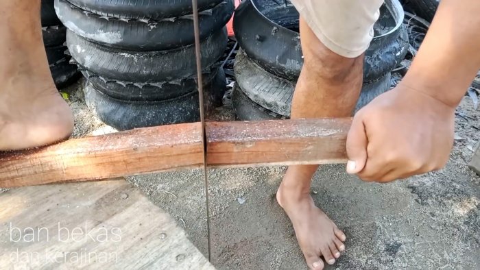 Копеечный инструмент для нарезки протектора на автомобильных шинах