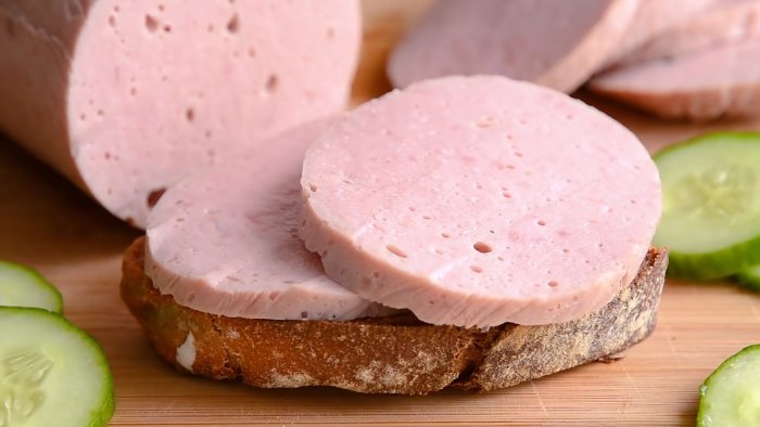 Сделать дома вареную колбасу по ГОСТУ СССР несложно а вспомнить вкус детства бесценно