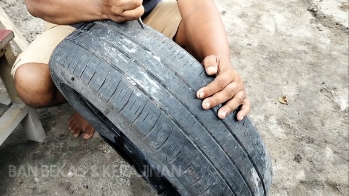 Ремонтируем прохудившуюся подошву автомобильной шиной