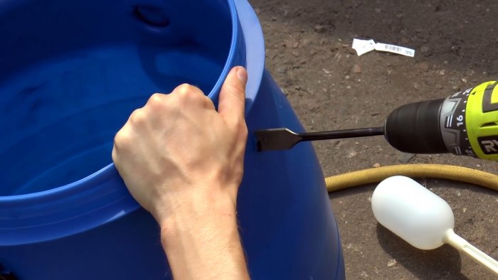 Как просто сделать чтобы садовая бочка автоматически наполнялась сама