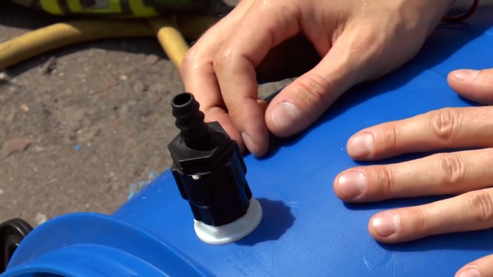 Как просто сделать чтобы садовая бочка автоматически наполнялась сама