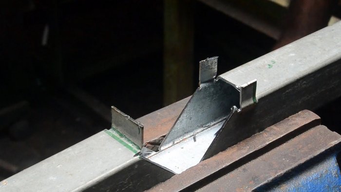 Сгибаем профильную трубу под 90 градусов без сварки