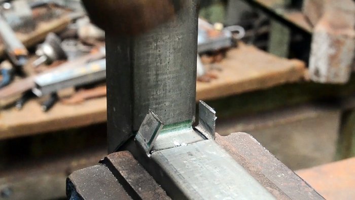 Сгибаем профильную трубу под 90 градусов без сварки