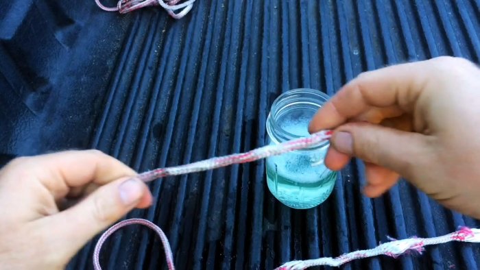 Лайфхак по быстрому развязыванию затянутых узлов