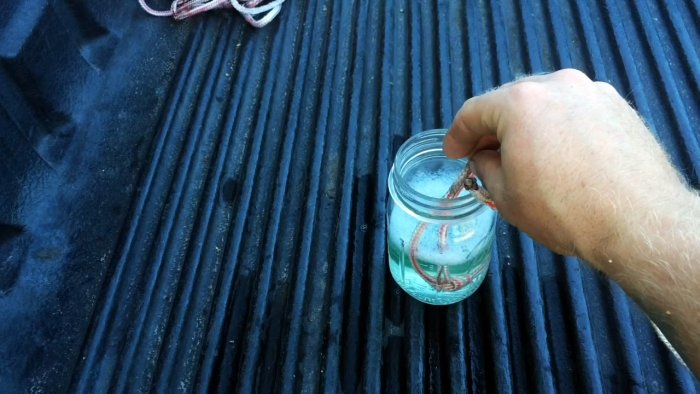 Лайфхак по быстрому развязыванию затянутых узлов