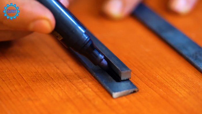 Как сделать легкую подставку под шампура для пикников и походов