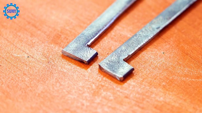 Как сделать легкую подставку под шампура для пикников и походов