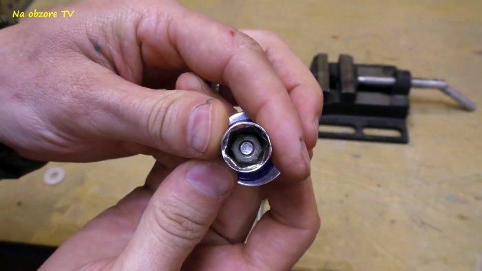 Как из обрезков ПП труб сделать барашковые болты и гайки