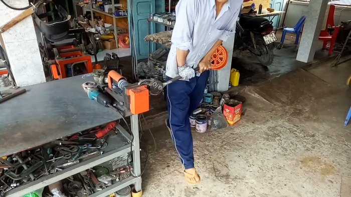 Как сделать сверхмощный самозажимной ключ из металлолома