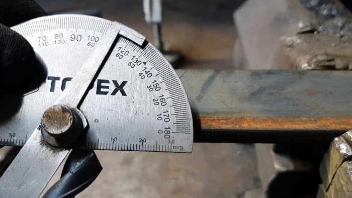 Приставка из хлама к наждаку для идеальной заточки сверл