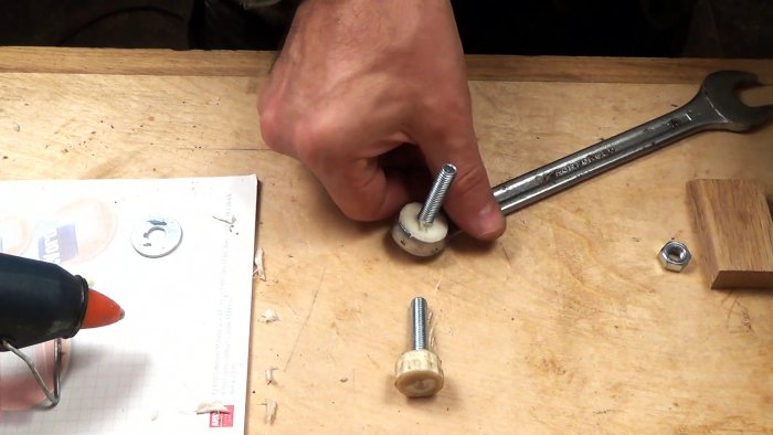 Быстрее и проще инструкции как сделать болт барашек уже не будет