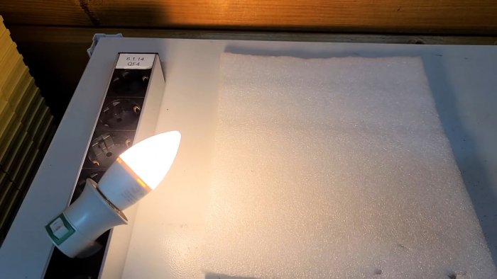 Как без запчастей отремонтировать лампочку за 5 минут