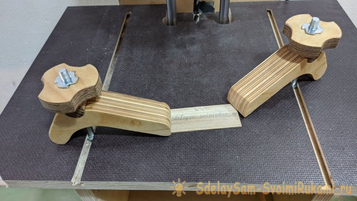 Удобный прижим для Т-трека из фанеры своими руками