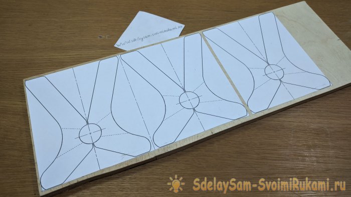 Удобный прижим для Т-трека из фанеры своими руками