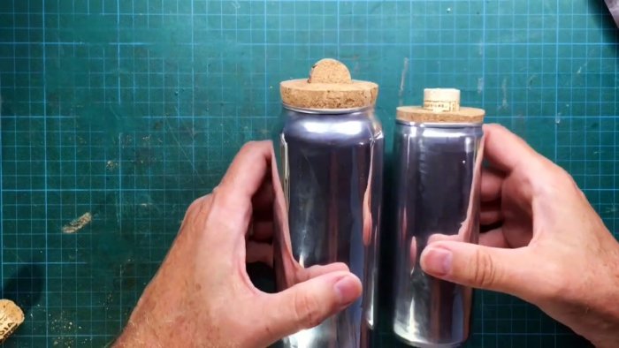 Как сделать большие пробки для алюминиевых банок из маленьких винных