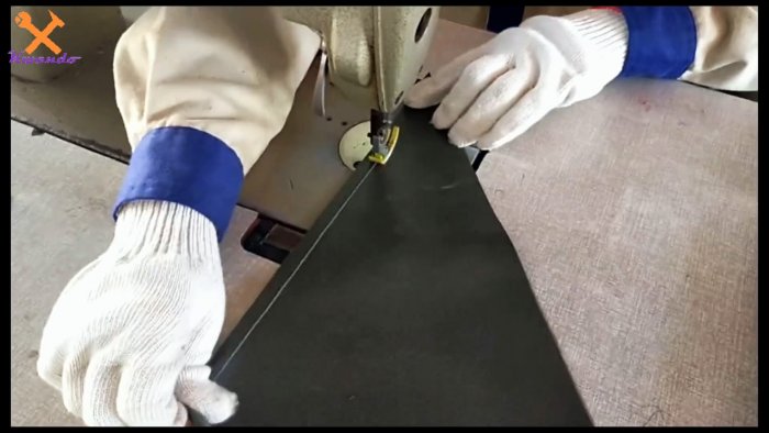 Такую легкую самодельную тачку можно взять с собой и хранить где угодно