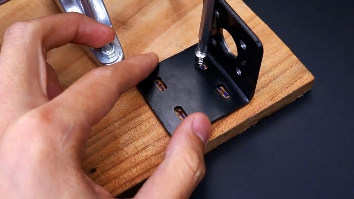 Как переделать обычную мясорубку в электрическую